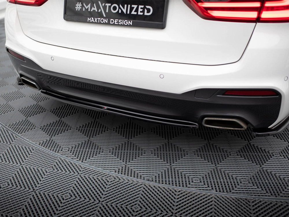 Central Rear Splitter compatible with BMW 5 G30 / G31 M Sport