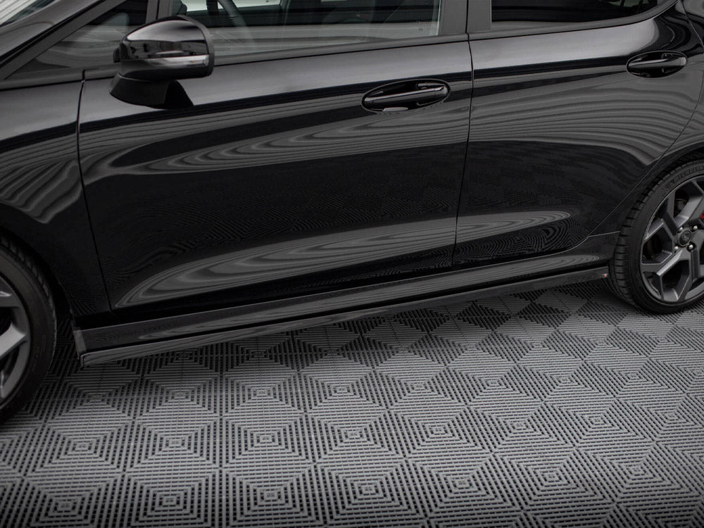Side Skirts Diffusers V.2 compatible with Ford Fiesta Mk8 ST / ST-Line