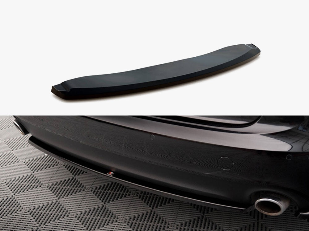 Central Rear Splitter compatible with Audi A6 Avant C7