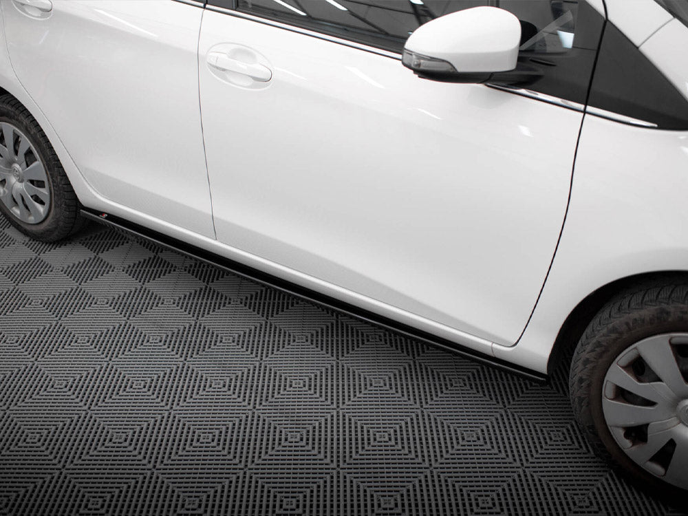 Side Skirts Diffusers compatible with Toyota Yaris Mk3 Facelift