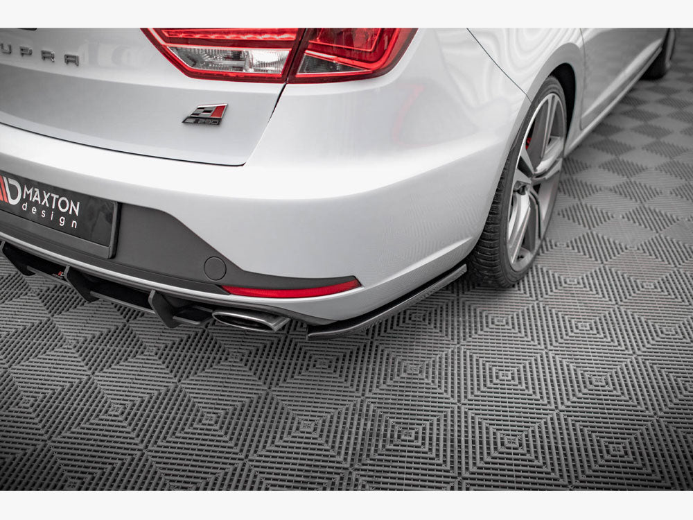 Rear Side Splitters V.1 compatible with SEAT Leon Cupra Sportstourer Mk3
