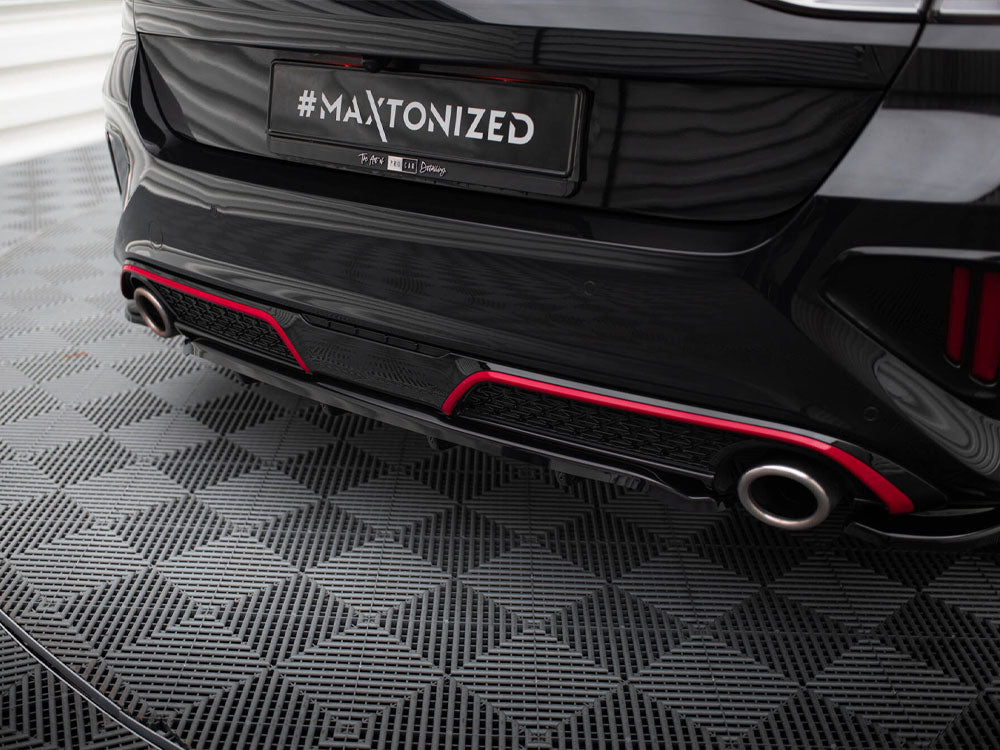 Central Rear Splitter (Vertical Bars) compatible with Kia Ceed GT Mk3 Facelift