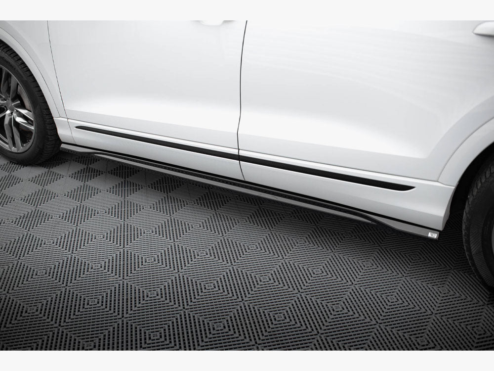 Side Skirts Diffusers V.2 compatible with Audi Q8 / Q8 S Line / SQ8 Mk1