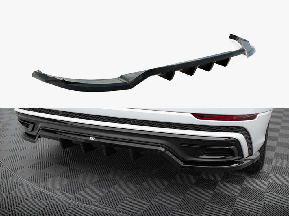 Central Rear Splitter (Vertical Bars) compatible with Audi Q8 S Line Mk1