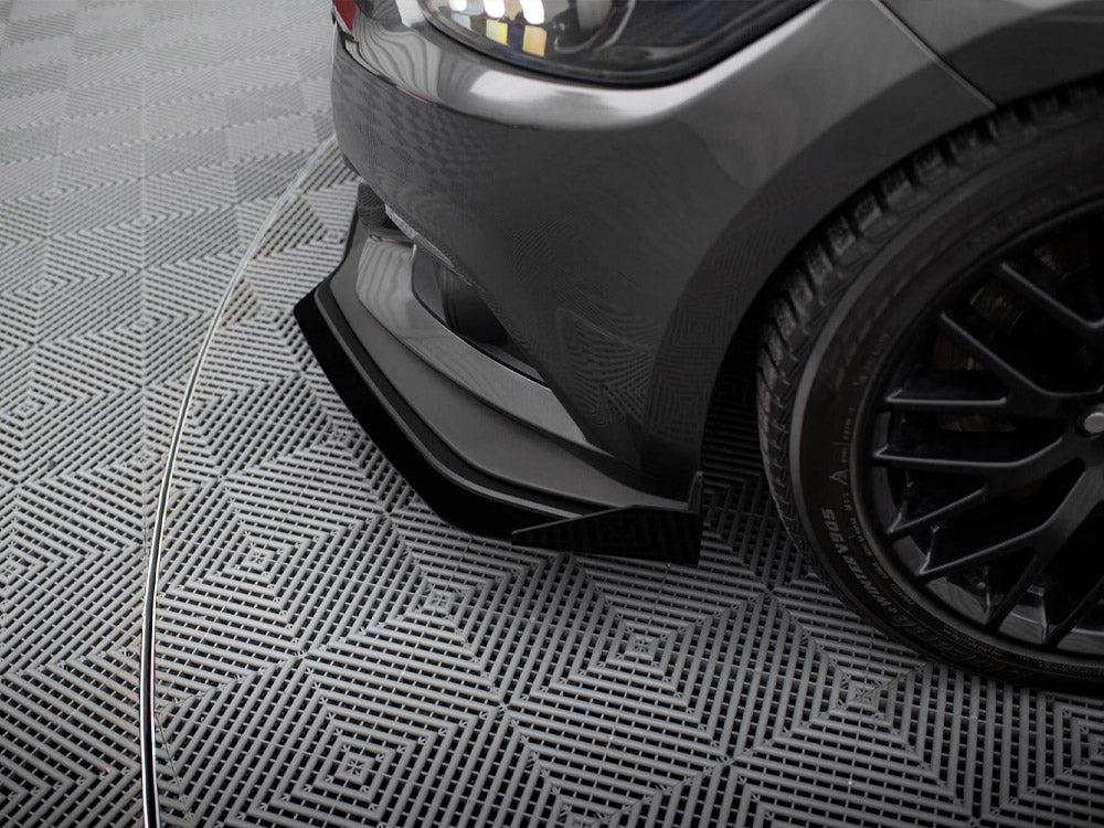Street PRO Front Splitter + Flaps compatible with Ford Mustang GT Mk6