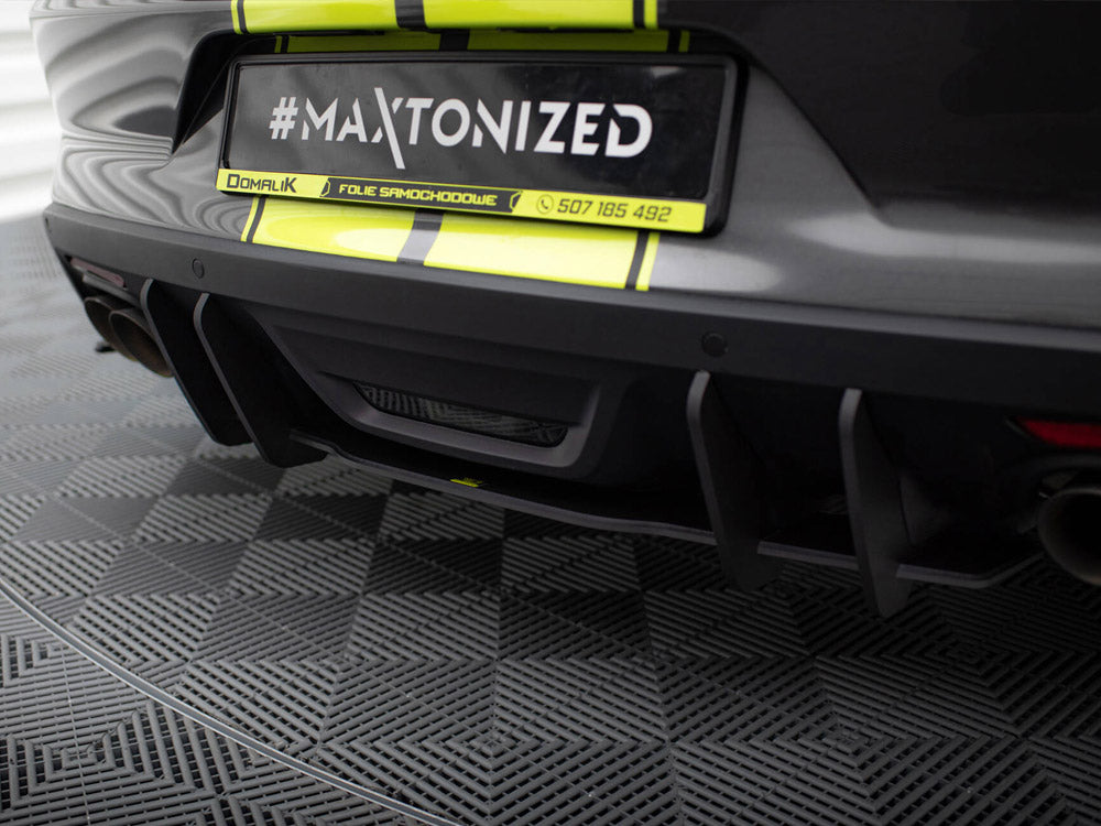 Street PRO Rear Diffuser compatible with Ford Mustang GT Mk6 Roush Performance