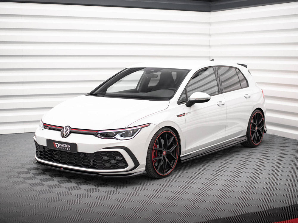Front Splitter V.7 compatible with Volkswagen Golf GTI / GTE / GTD / R-Line Mk8