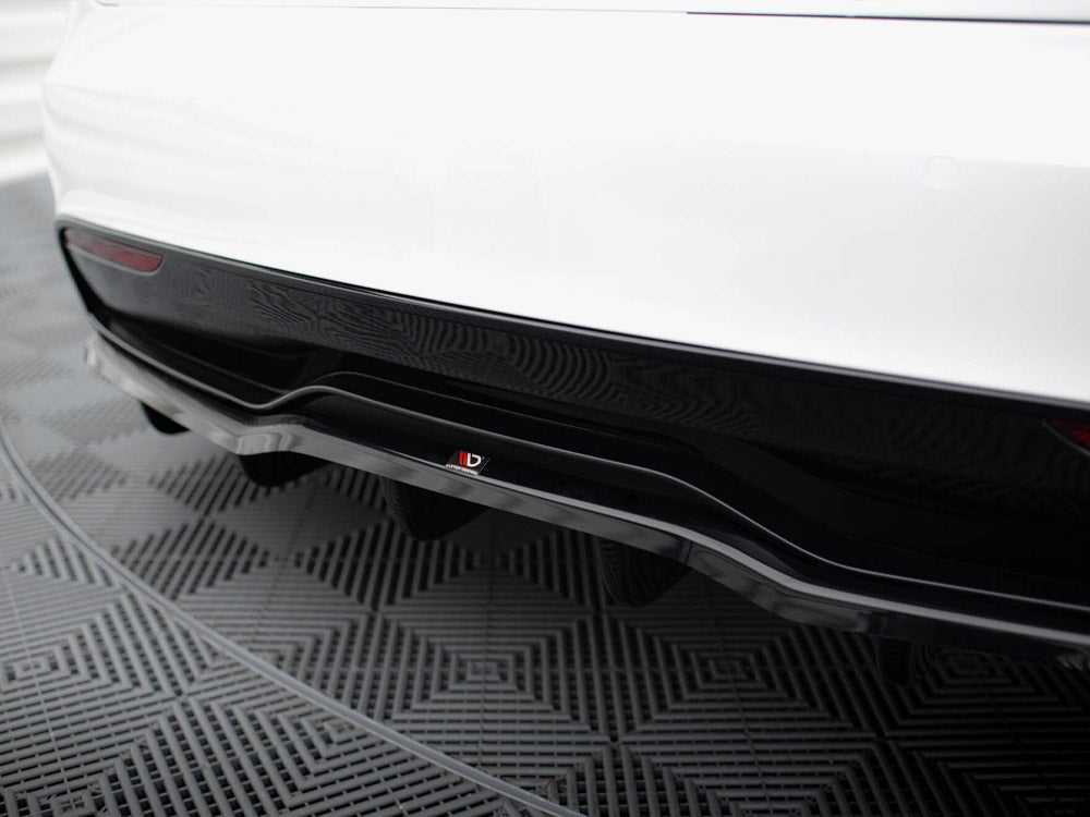 Rear Splitter (Vertical Bars) V.2 compatible with Tesla Model S Plaid Mk1 Facelift