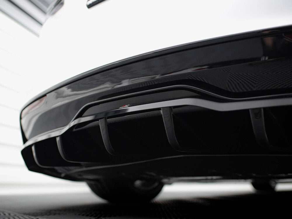 Rear Splitter (Vertical Bars) V.2 compatible with Tesla Model S Plaid Mk1 Facelift