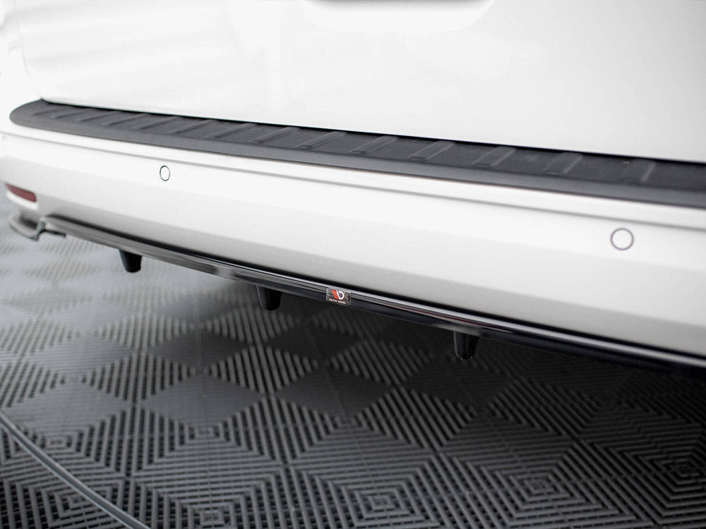 Rear Splitter (Vertical Bars) compatible with Volkswagen Caddy Maxi Mk5