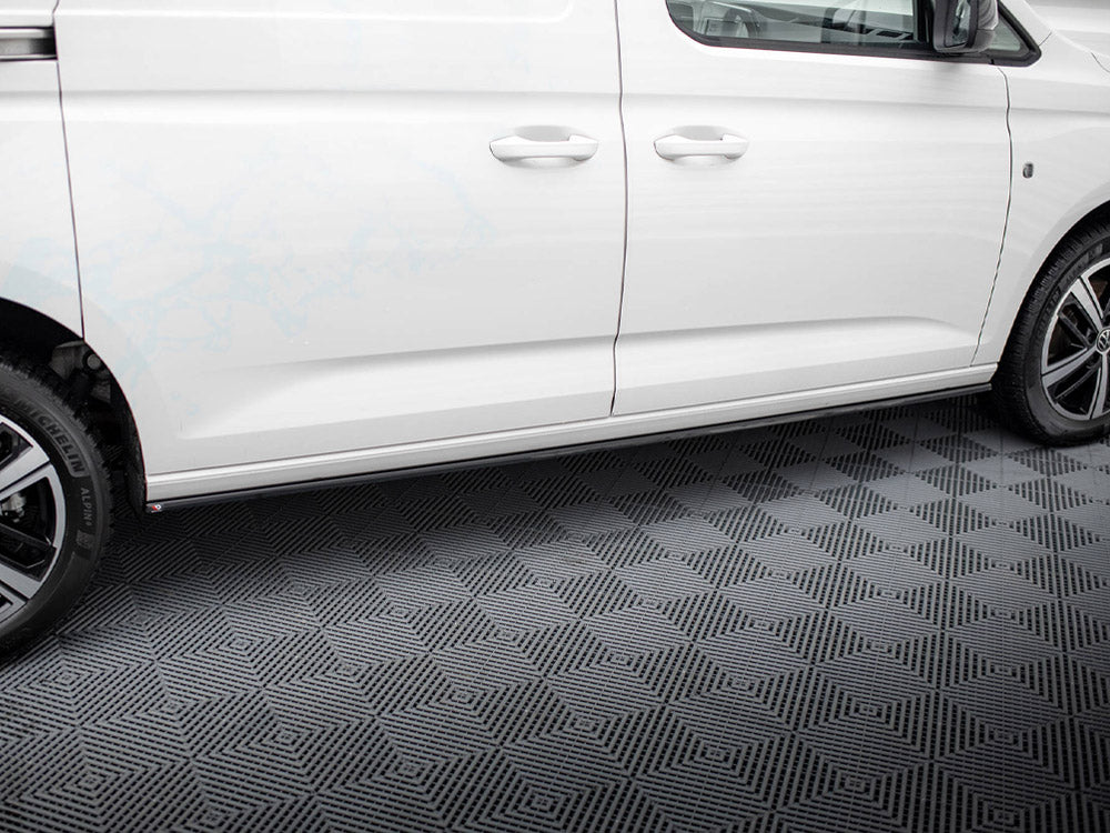 Side Skirts Diffusers compatible with Volkswagen Caddy Maxi Mk5