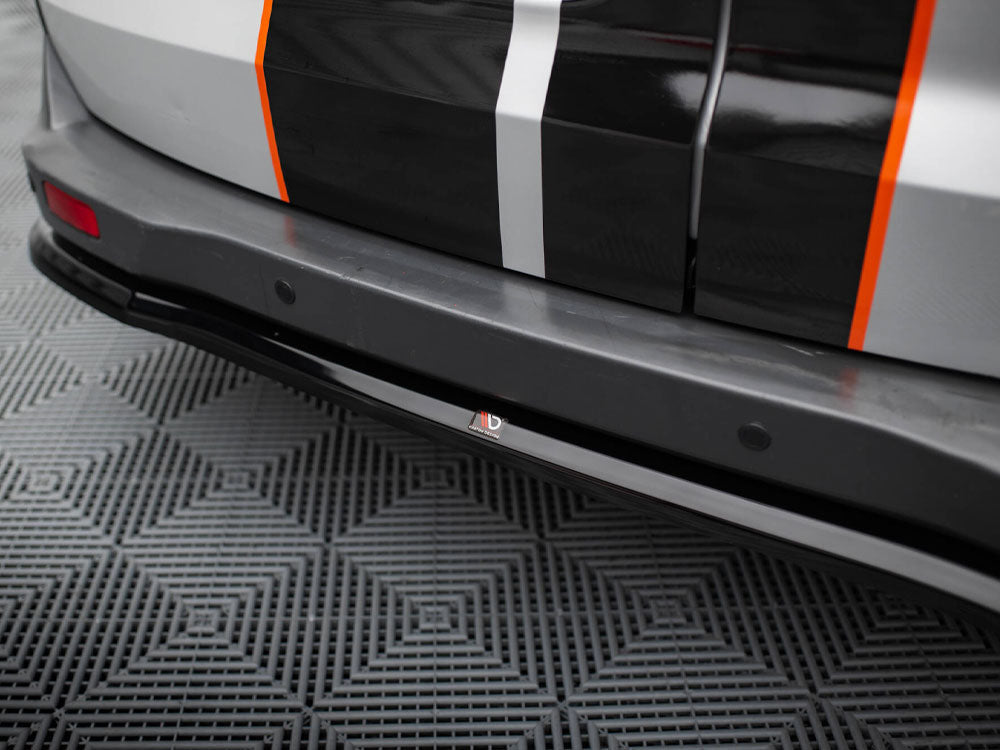Central Rear Splitter compatible with Ford Transit Courier Mk1