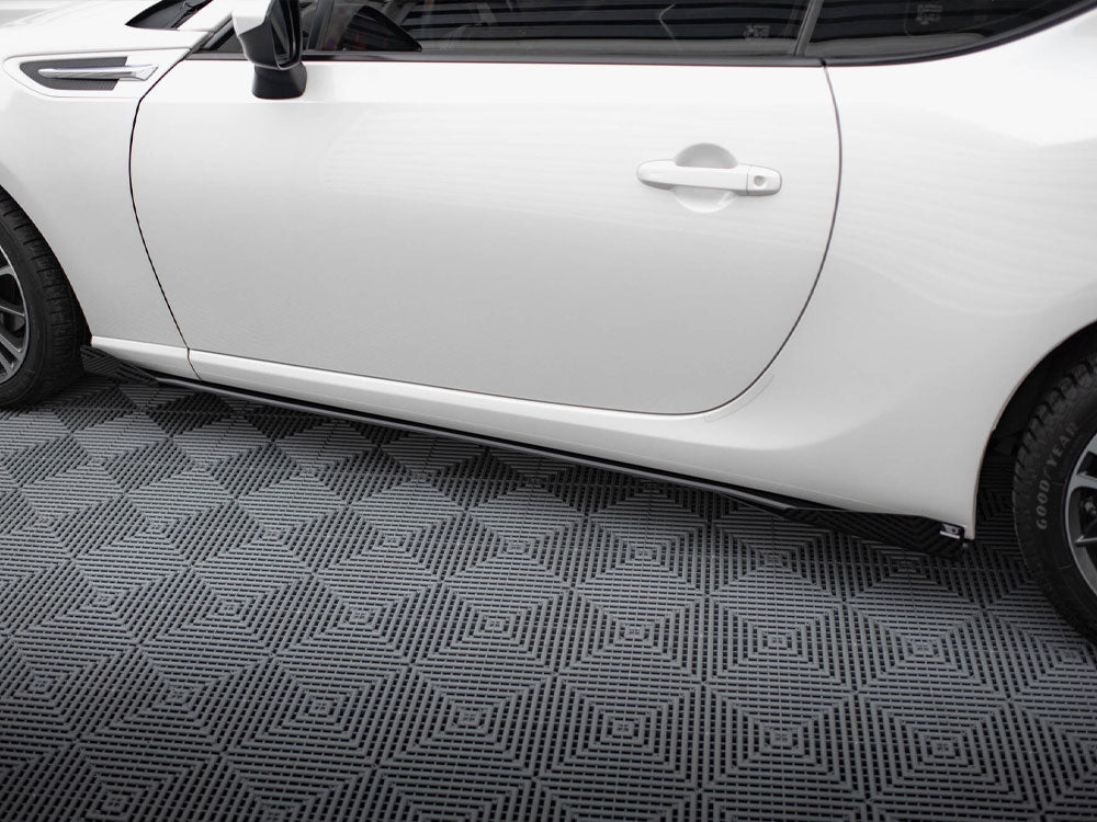 Street PRO Side Skirts Diffusers + Flaps compatible with Subaru BRZ Mk1 / Mk1 Facelift