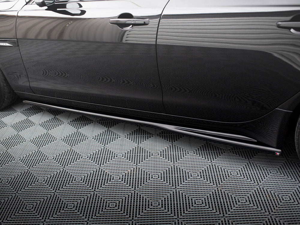 Side Skirts Diffusers compatible with Jaguar XE X760 Facelift