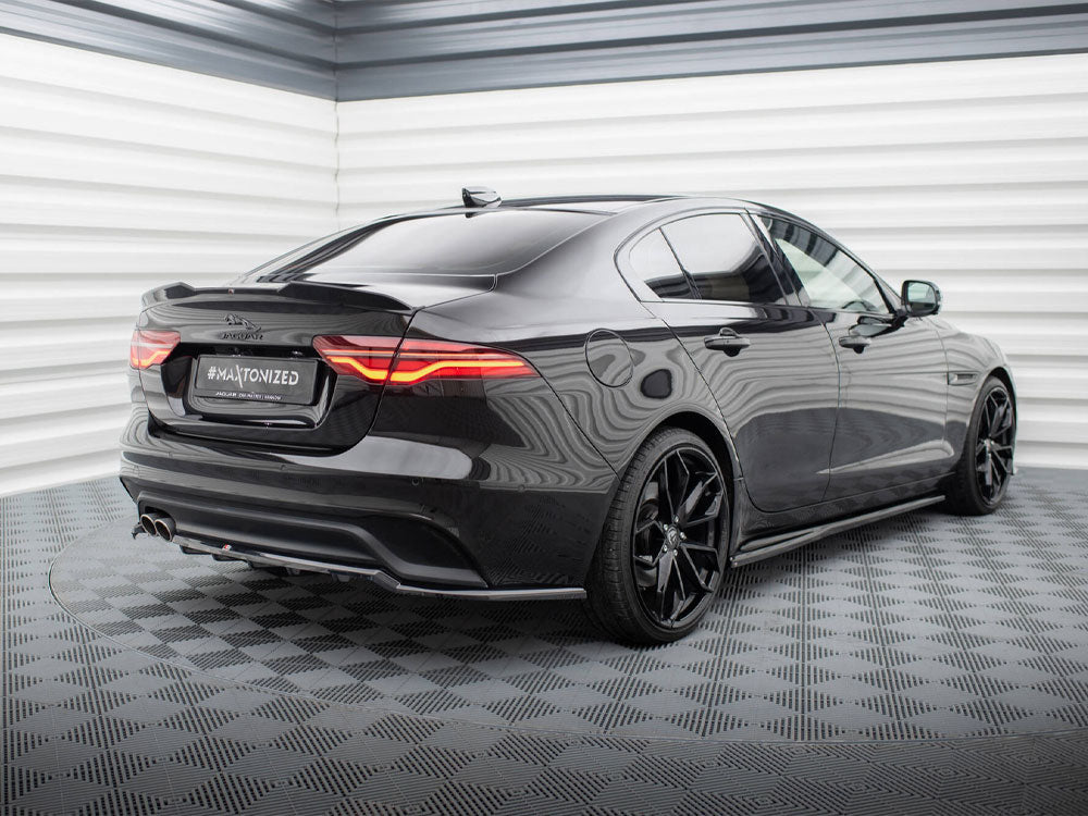 Spoiler CAP 3D compatible with Jaguar XE X760 Facelift