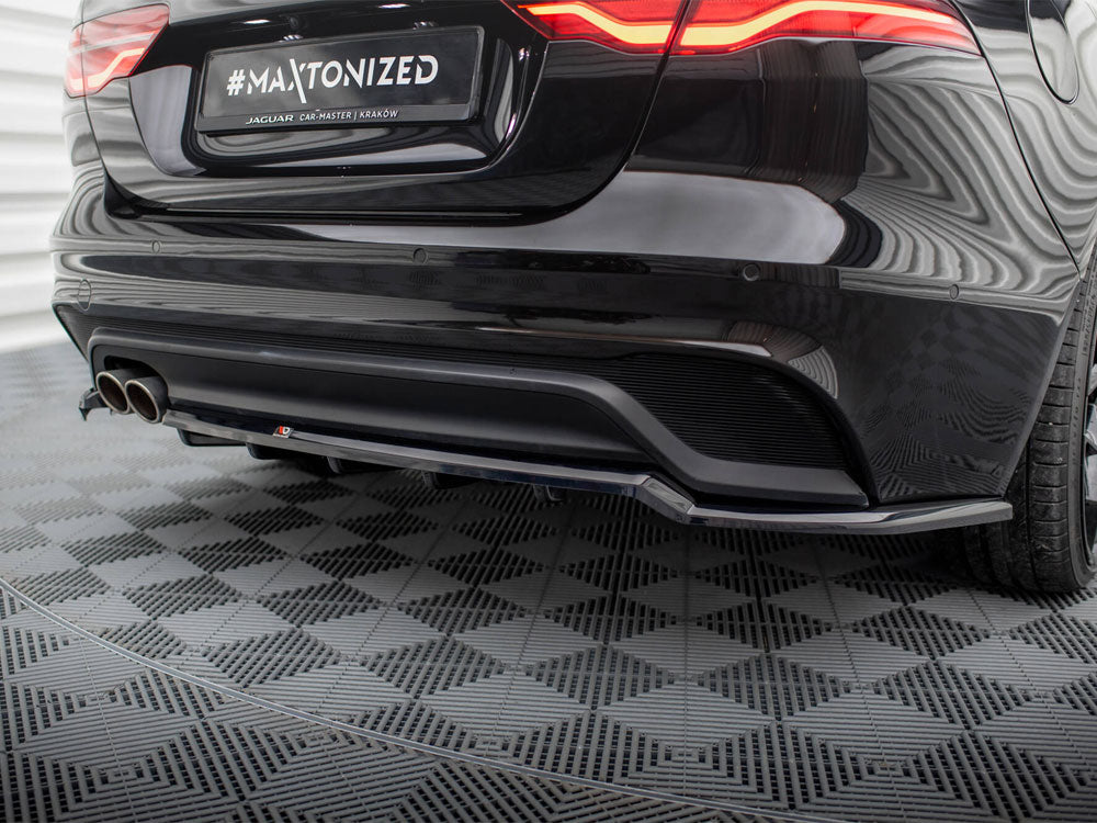 Rear Splitter (Vertical Bars) compatible with Jaguar XE X760 Facelift