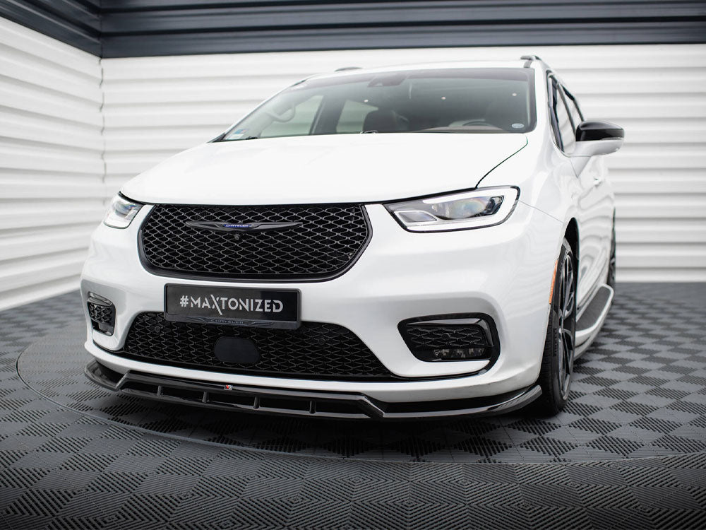 Front Splitter compatible with Chrysler Pacifica Mk2 Facelift
