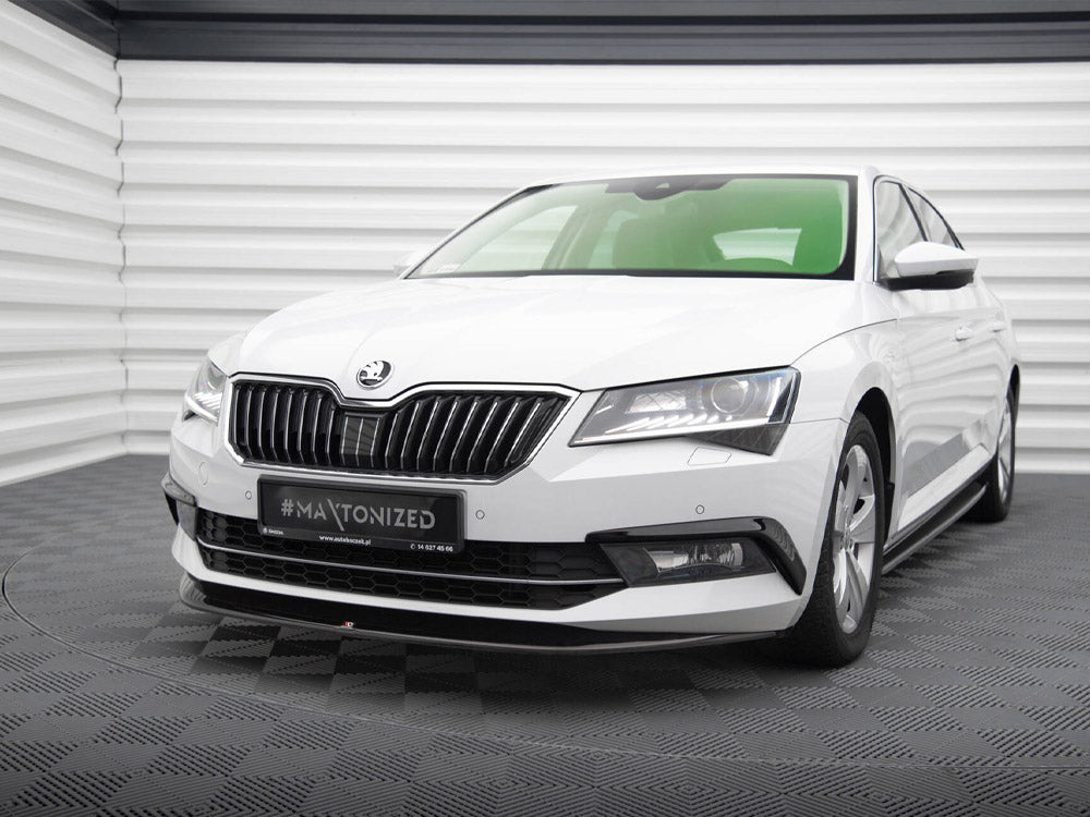 Front Splitter V.1 compatible with Skoda Superb Mk3 - Carbon Look