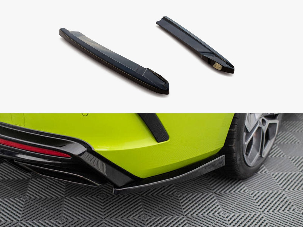 Rear Side Splitters V.4 compatible with Skoda Octavia RS Mk4