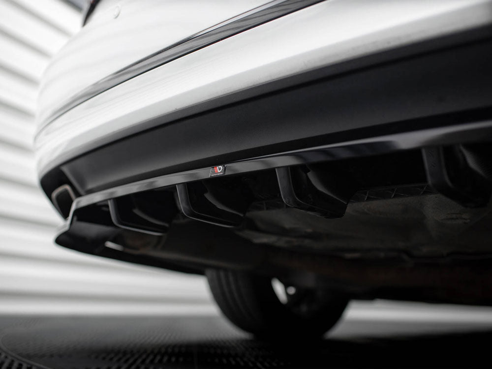 Rear Splitter (Vertical Bars) compatible with Volkswagen Passat GT B8 Facelift USA