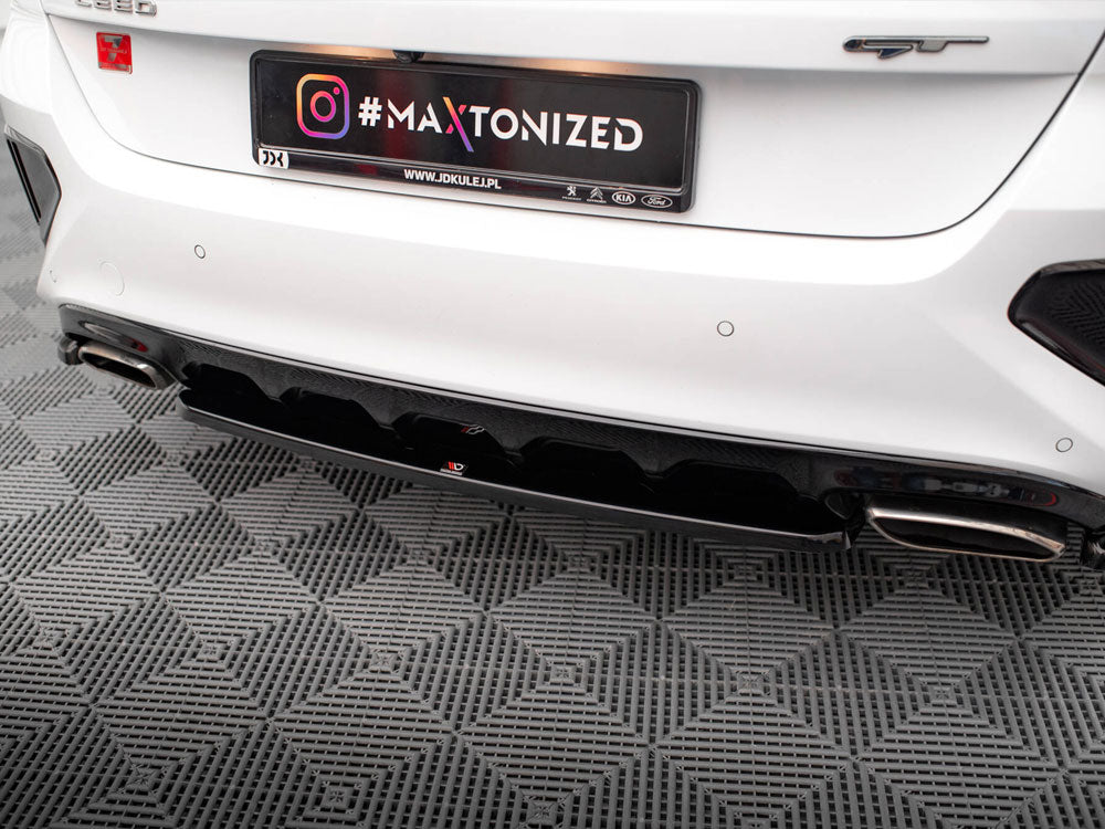Central Rear Splitter compatible with Kia Ceed GT Mk3