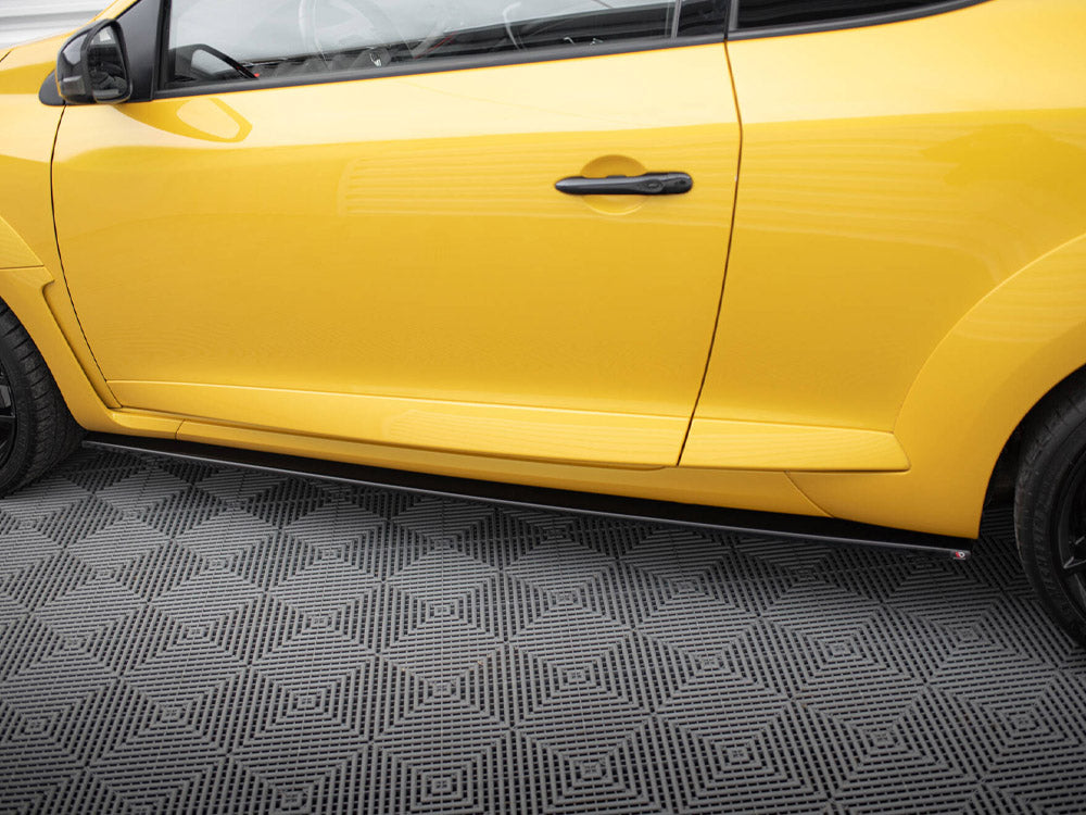 Side Skirts Diffusers compatible with Renault Megane 3 RS