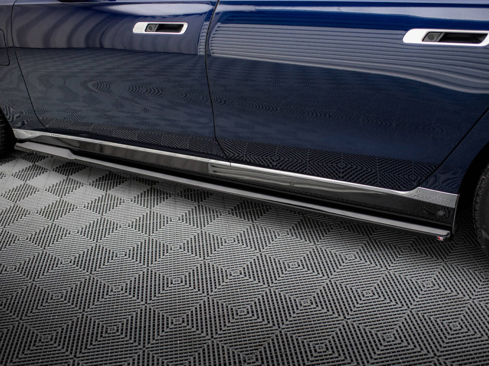 Side Skirt Diffusers compatible with BMW 750e M-Pack G70