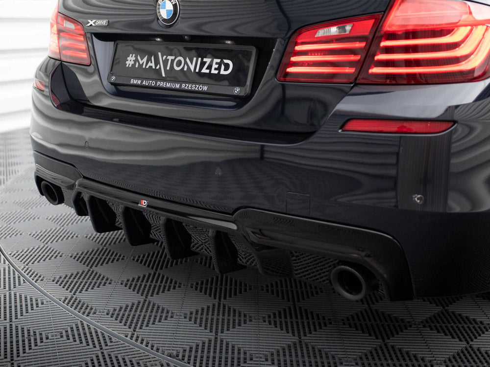 Rear Valance V.2 compatible with BMW 5 M-Pack F10 / F11 (Version with two single exhausts)