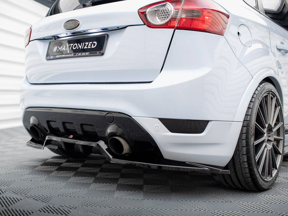 Central Rear Splitter (Vertical Bars) compatible with Ford Kuga ST Mk1