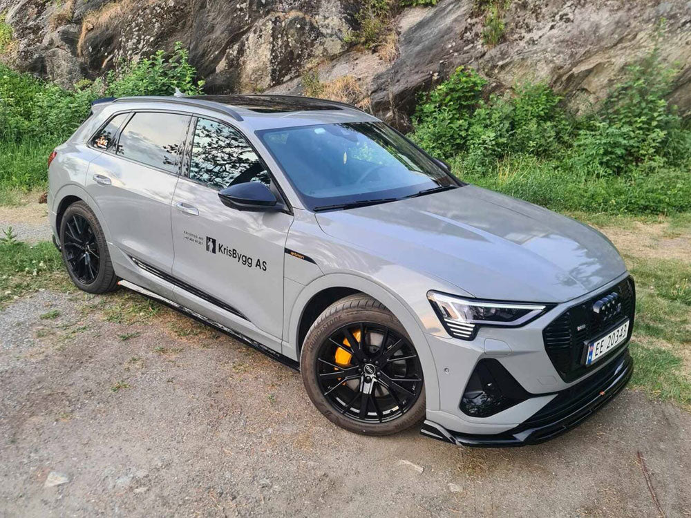 Front Splitter compatible with Audi e-tron S Line