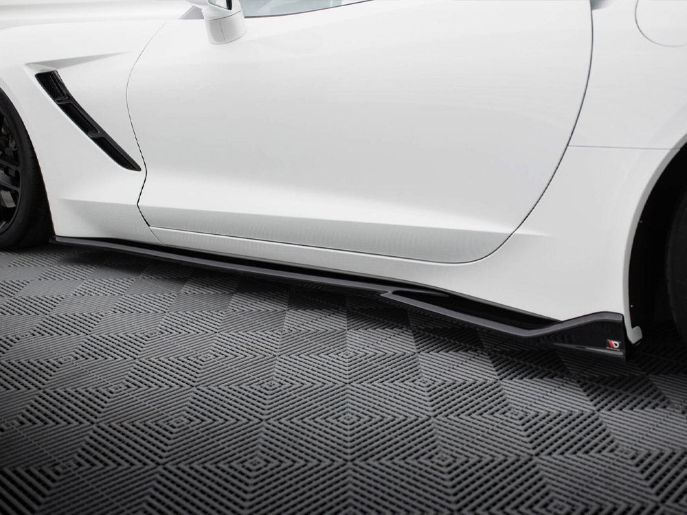 Side Skirt Diffusers V.2 compatible with Chevrolet Corvette Stingray C7