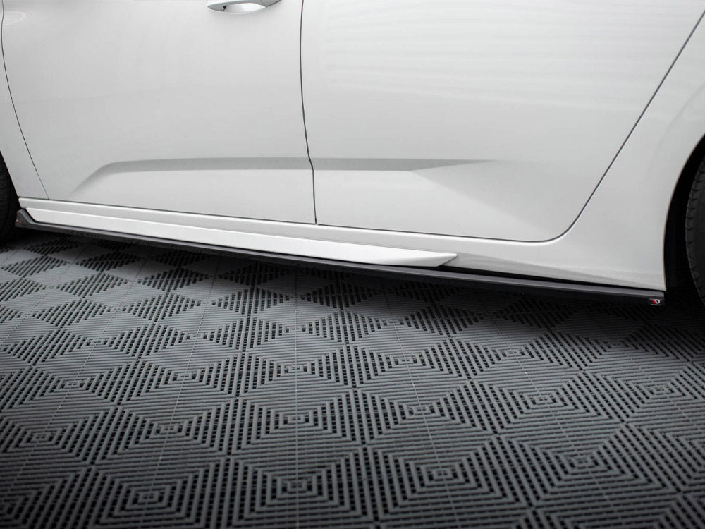 Side Skirts Diffusers compatible with Peugeot 308 GT SW Mk3