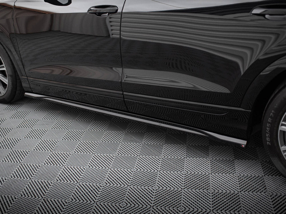 Side Skirts Diffusers V.2 compatible with Audi Q8 / Q8 S Line / SQ8 Mk1