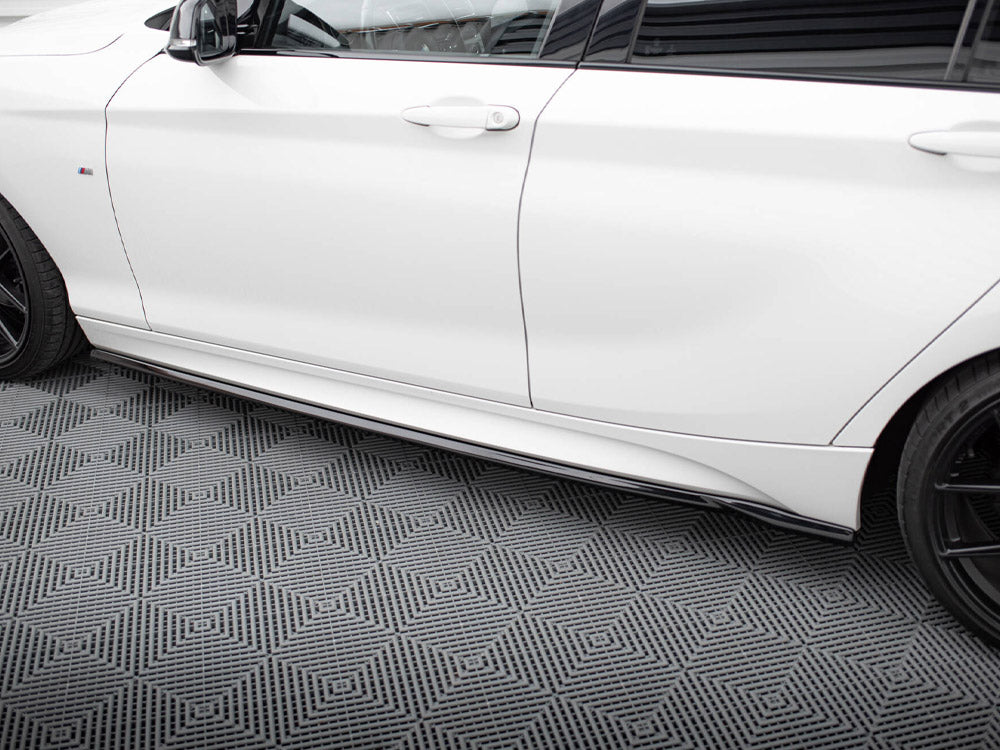 Side Skirts Diffusers V.5 compatible with BMW 1 M-Pack / M140i F20 Facelift