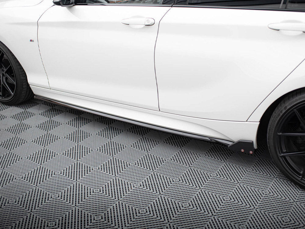 Side Skirts Diffusers V.4 + Flaps compatible with BMW 1 M-Pack / M140i F20 Facelift