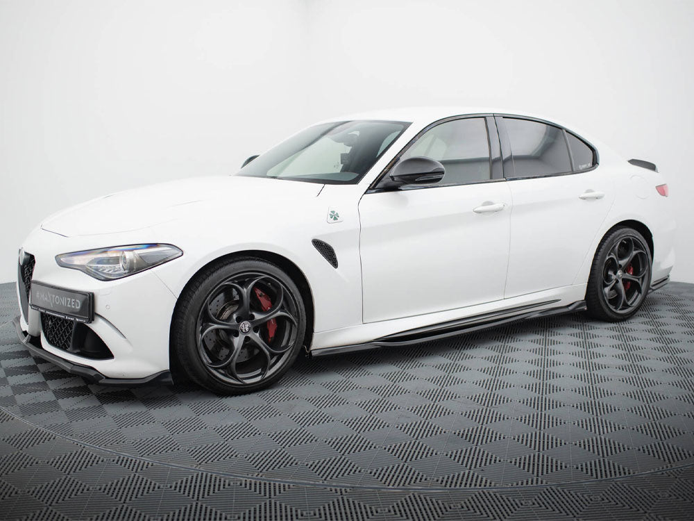Side Skirts Diffusers compatible with Alfa Romeo Giulia Quadrifoglio