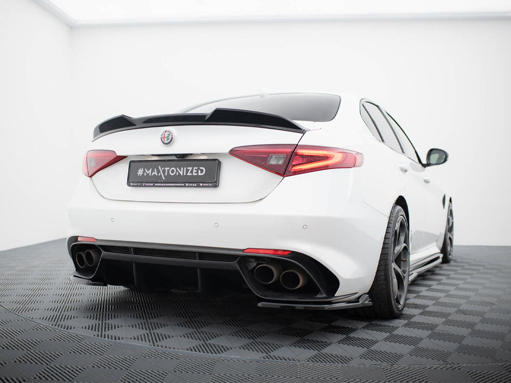 Rear Side Splitters compatible with Alfa Romeo Giulia Quadrifoglio
