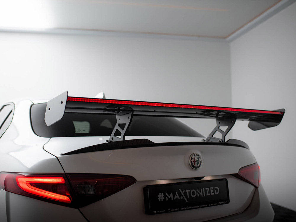 Carbon Spoiler + LED compatible with Alfa Romeo Giulia Quadrifoglio