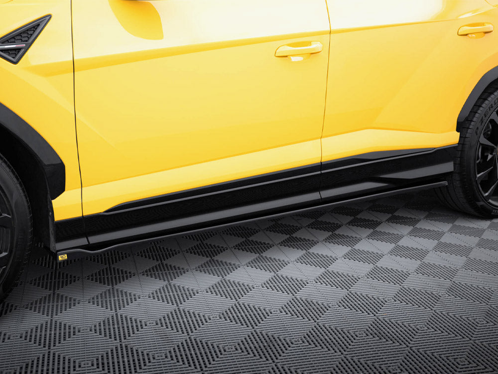 Side Skirts Diffusers compatible with Lamborghini URUS Mk1
