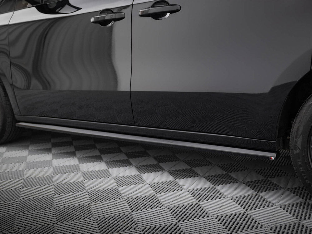 Side Skirts Diffusers compatible with Mercedes-Benz T W420