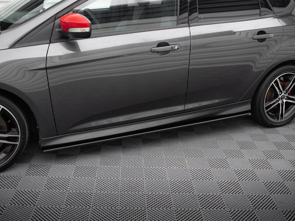 Side Skirts Diffusers compatible with Ford Focus ST / ST-Line Mk3 / Mk3 FL Hatchback / Estate