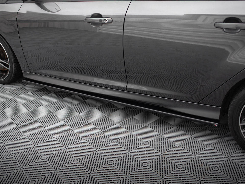 Side Skirts Diffusers compatible with Ford Focus ST / ST-Line Mk3 / Mk3 FL Hatchback / Estate