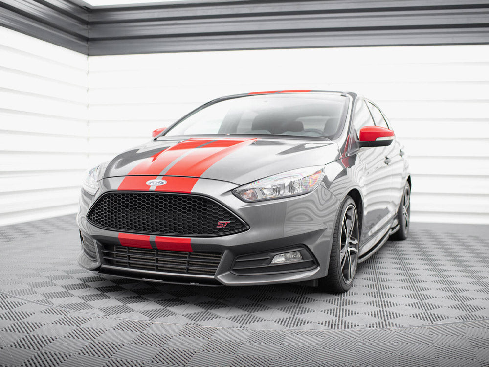 Racing Front Splitter V.3 compatible with Ford Focus ST Mk3 FL