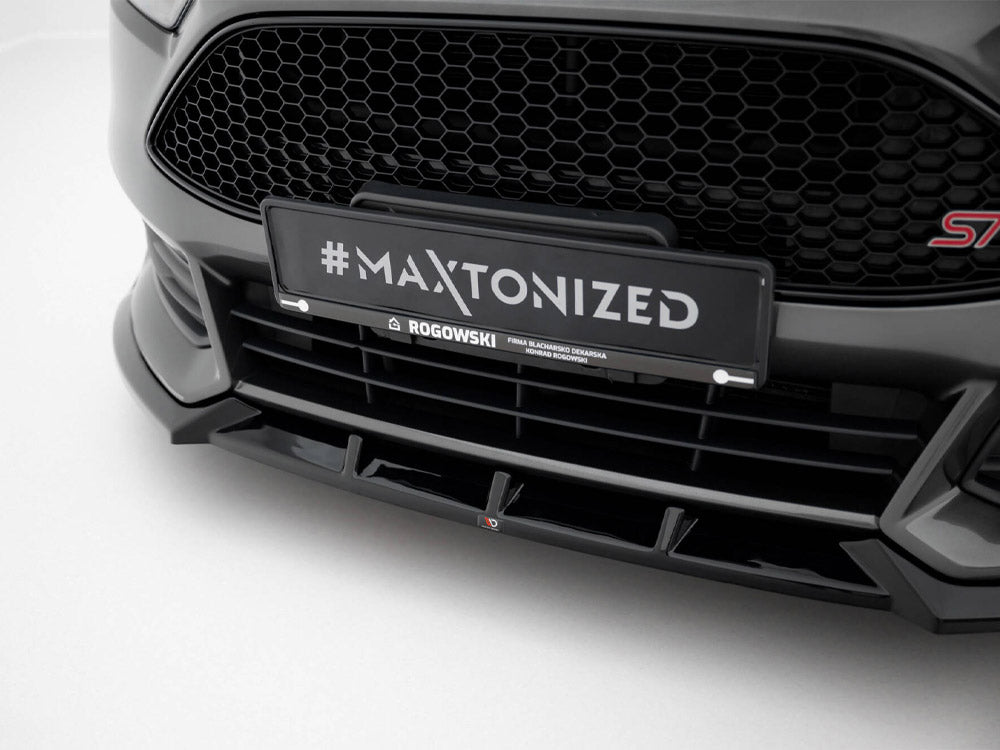 Front Splitter V.6 compatible with Ford Focus ST Mk3 Facelift