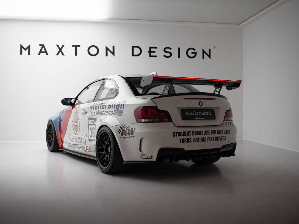 Carbon Spoiler With Internal Brackets Uprights V.2 + LED compatible with BMW 1 M E82