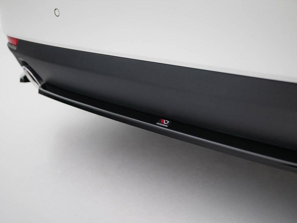 Central Rear Splitter compatible with BMW 4 Coupe / Cabrio G22 / G23