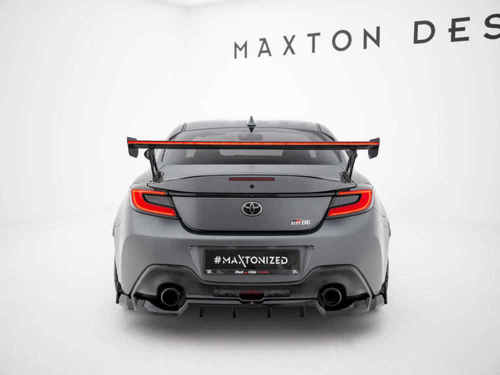 Carbon Spoiler With External Brackets Uprights + LED compatible with Toyota GR86