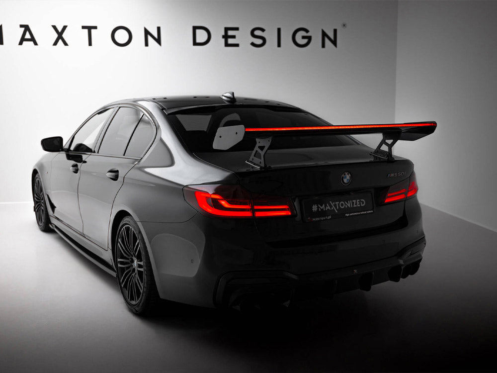Carbon Spoiler With Internal Brackets Uprights + LED compatible with BMW 5 / M5 Sedan G30 / F90