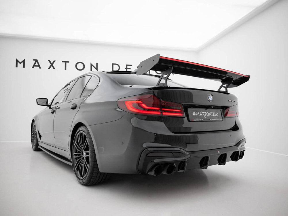 Carbon Spoiler With Internal Brackets Uprights + LED compatible with BMW 5 / M5 Sedan G30 / F90