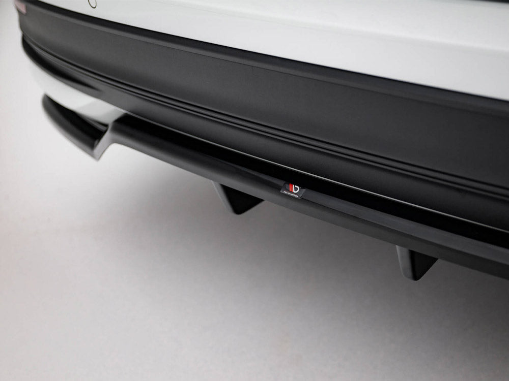 Rear Splitter (Vertical Bars) compatible with Volkswagen Passat B9